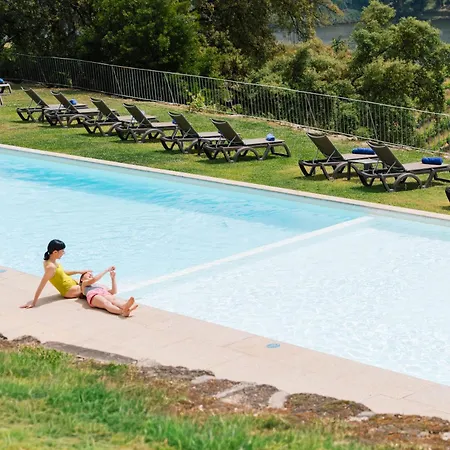 Douro Palace &