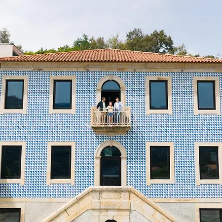 Douro Palace & Santa Cruz do Douro