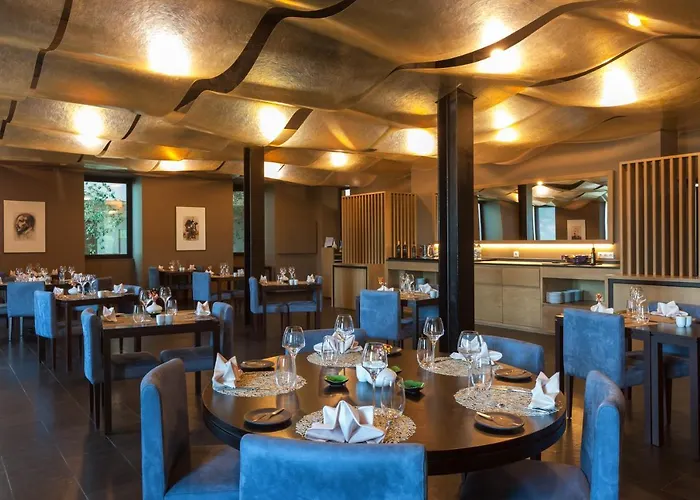 Douro Palace & 4* Santa Cruz do Douro