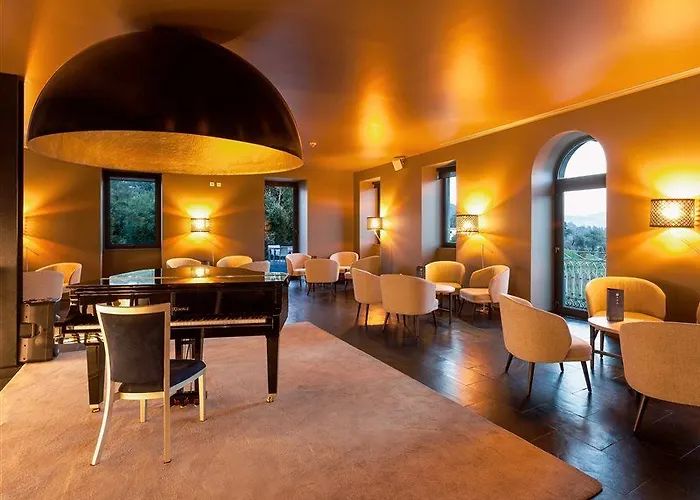 Hotel Douro Palace & 4*